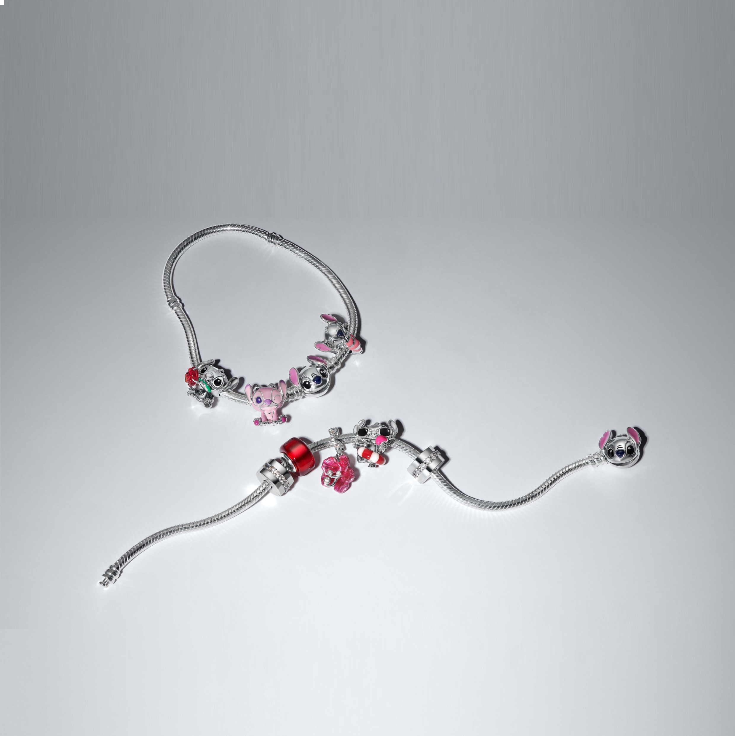 2026 Pandora x Disney 系列新品 手鏈$4,080 串飾$1,080起
