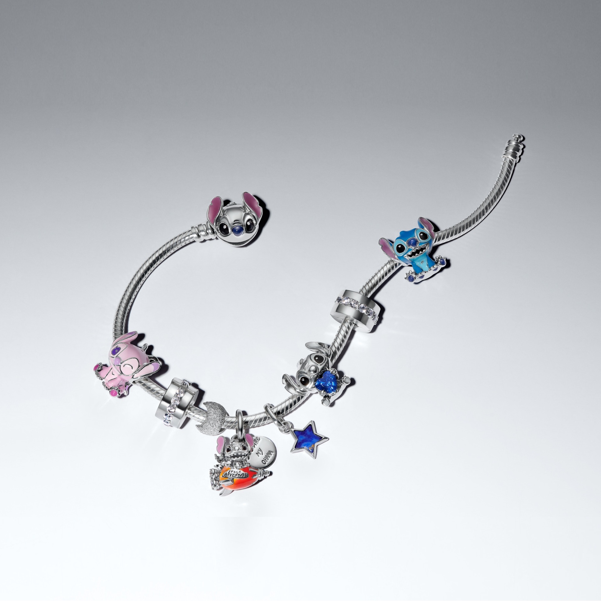 2026 全新Disney X Pandora聯名系列 手鏈串飾 $1,280起