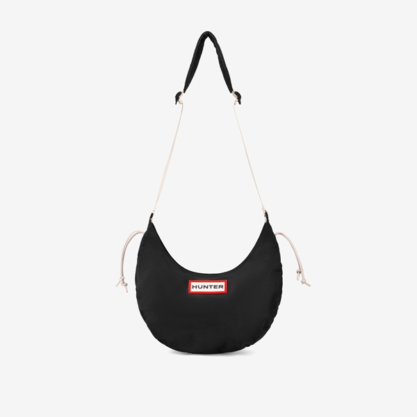 Travel抽繩半月Hobo包-黑色
