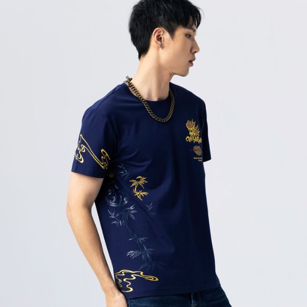 和藝術燈瓦元素短TEE(丈青)