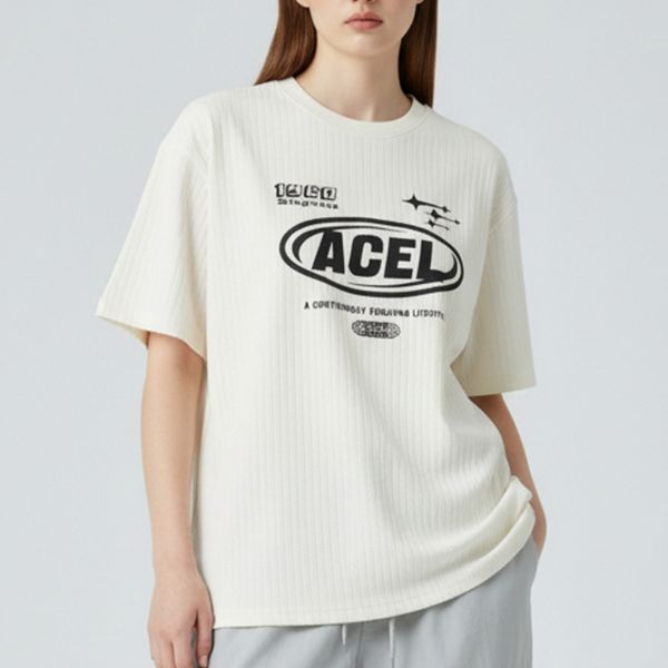 電繡LOGO 毛織紋路 短袖上衣